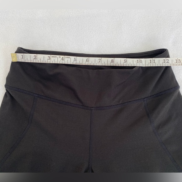 Patagonia Centered tights in Black - Picture 13 of 14